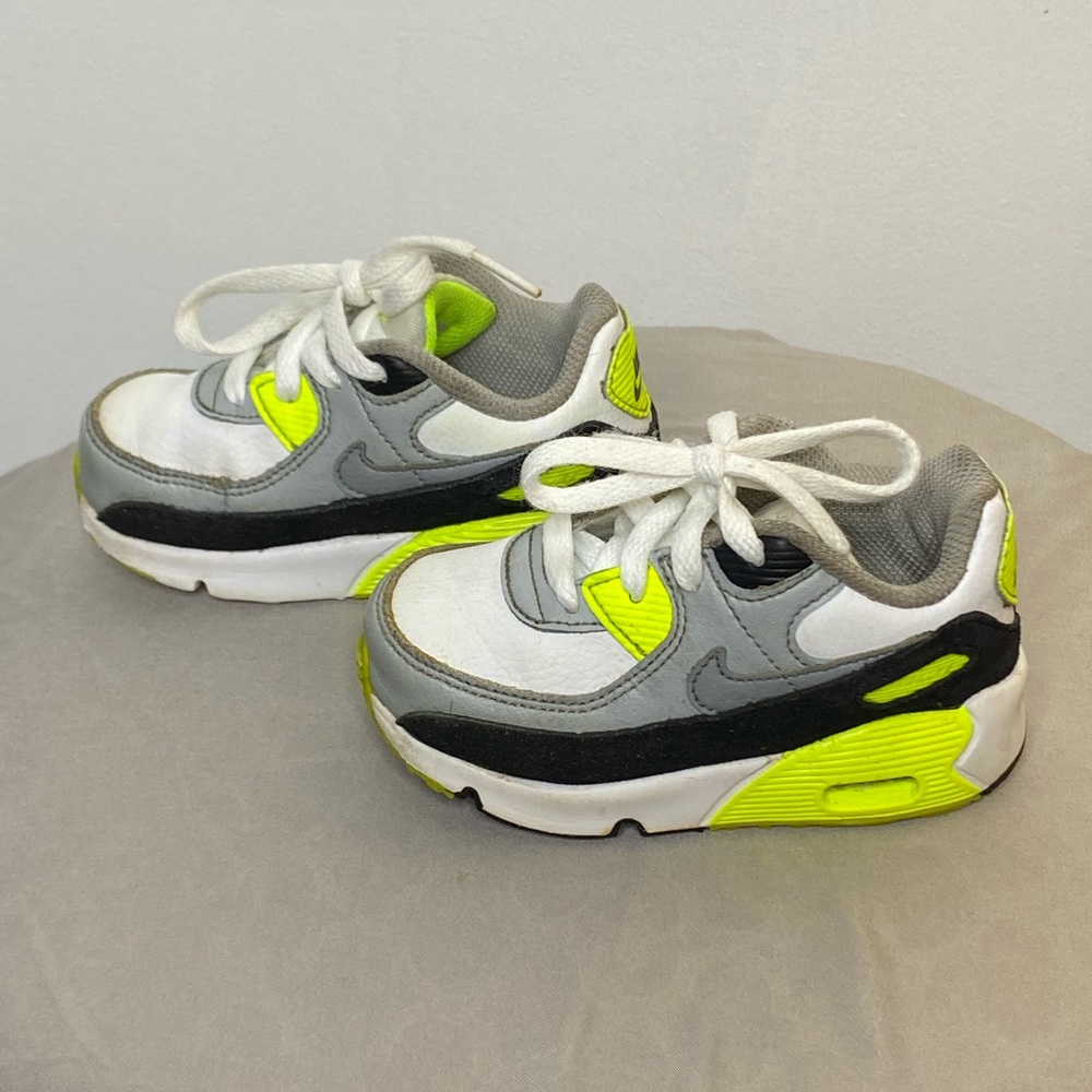 Nike Air Max 90 Toddler Sneaker White/Black/Grey/Lime Green Size 6c